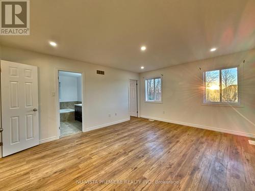 2427 Yellowbirch Court, London, ON - Indoor Photo Showing Other Room