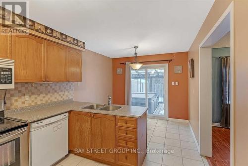 25 Muirland Crescent, Brampton, ON - Indoor Photo Showing Kitchen With Double Sink