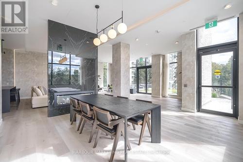 804 - 86 Dundas Street E, Mississauga, ON - Indoor Photo Showing Dining Room