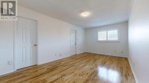 6901 Apex Court, Mississauga, ON - Indoor Photo Showing Other Room