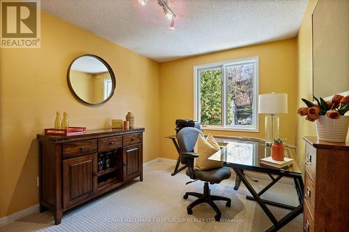 12 Portal Court, Hamilton, ON - Indoor Photo Showing Office