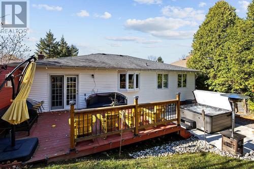 12 Portal Court, Hamilton, ON - Outdoor With Deck Patio Veranda With Exterior