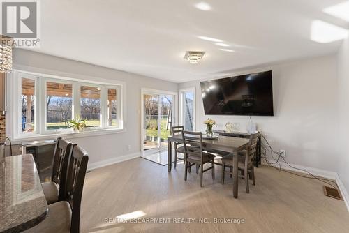 75642 Diltz Road, Wainfleet, ON - Indoor Photo Showing Dining Room