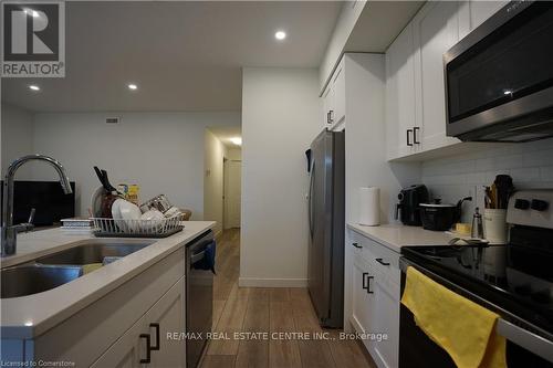 A1 - 405 Myers Road, Cambridge, ON - Indoor Photo Showing Kitchen With Double Sink