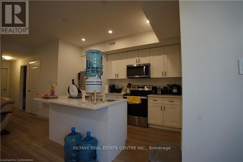 A1 - 405 Myers Road, Cambridge, ON - Indoor Photo Showing Kitchen