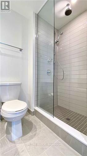 3307 - 20 Richardson Street, Toronto, ON - Indoor Photo Showing Bathroom