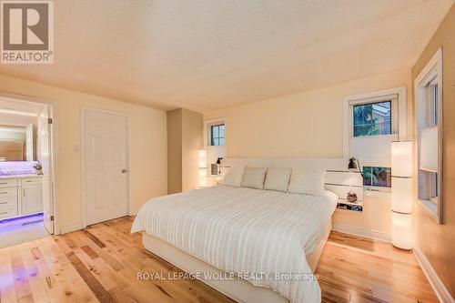 1 - 494 Beechwood Drive, Waterloo, ON - Indoor Photo Showing Bedroom