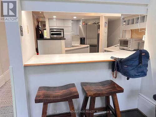 401 Carlton Street, Toronto, ON - Indoor Photo Showing Kitchen