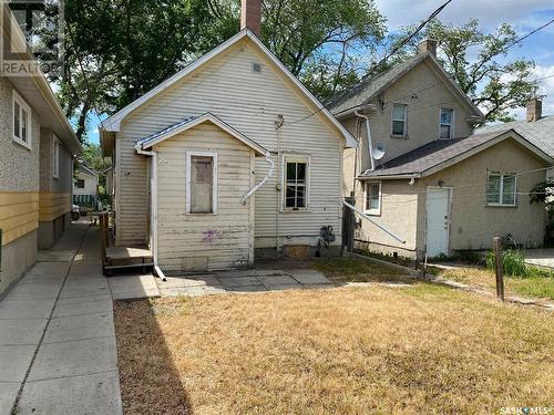 1725 Ottawa Street, Regina, SK - Outdoor