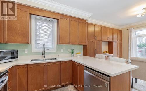 4 Hawkweed Manor, Markham, ON - Indoor Photo Showing Kitchen With Double Sink