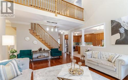 4 Hawkweed Manor, Markham, ON - Indoor Photo Showing Living Room