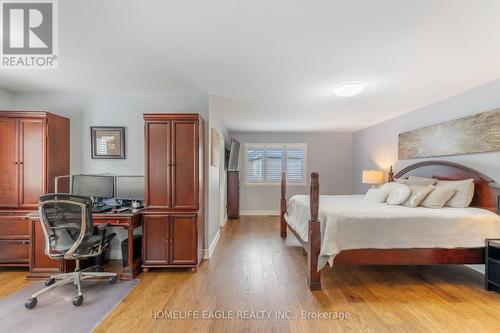 118 Sunridge Street, Richmond Hill, ON - Indoor Photo Showing Bedroom