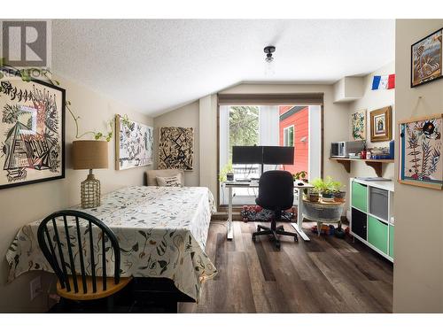 9870 And 9868 Pinnacles Road, Vernon, BC - Indoor