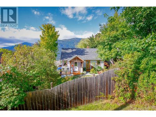 807 Observatory Street, Nelson, BC - Outdoor