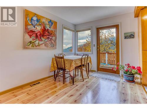 807 Observatory Street, Nelson, BC - Indoor Photo Showing Dining Room