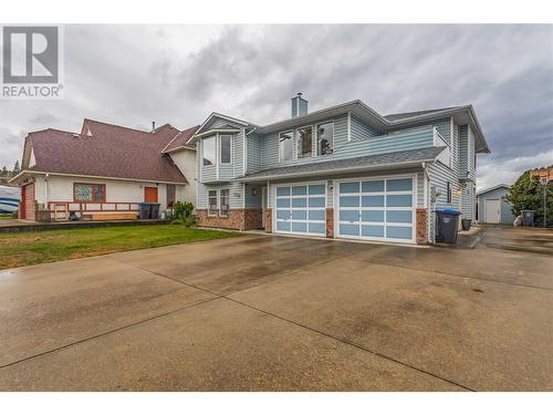 1730 Simpson Court, Kelowna, BC - Outdoor With Deck Patio Veranda With Facade