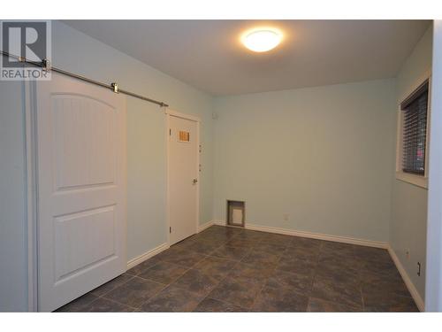 575 Bx Road, Vernon, BC - Indoor Photo Showing Other Room