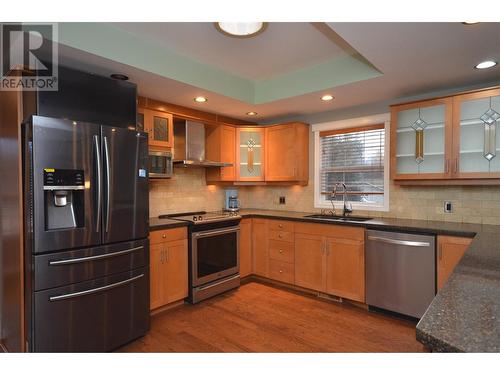 575 Bx Road, Vernon, BC - Indoor Photo Showing Kitchen With Double Sink