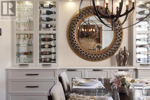 13 Chessington Street, St. Catharines (453 - Grapeview), ON - Indoor Photo Showing Dining Room