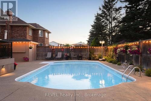 13 Chessington Street, St. Catharines (453 - Grapeview), ON - Outdoor With In Ground Pool With Deck Patio Veranda With Backyard