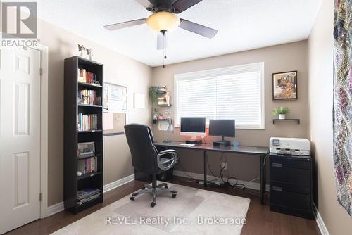 13 Chessington Street, St. Catharines (453 - Grapeview), ON - Indoor Photo Showing Office