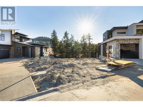 3417 Hilltown Close, Kelowna, BC 