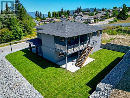 960 15 Avenue Se, Salmon Arm, BC - Outdoor