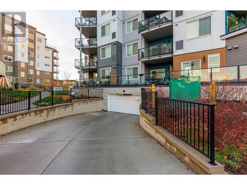 3642 Mission Springs Drive Unit# 401C, Kelowna, BC - Outdoor With Balcony