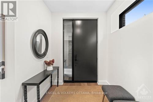 246 Byron Avenue, Ottawa, ON - Indoor Photo Showing Other Room