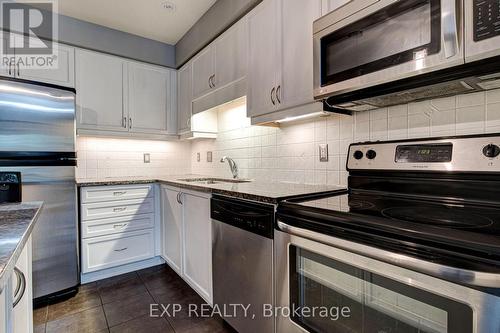 60 - 535 Margaret Street, Cambridge, ON - Indoor Photo Showing Kitchen