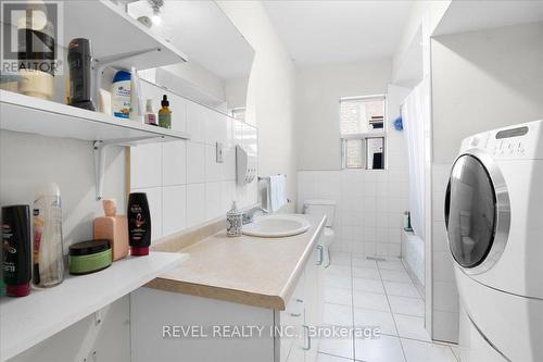 770 Barton Street E, Hamilton, ON - Indoor Photo Showing Laundry Room