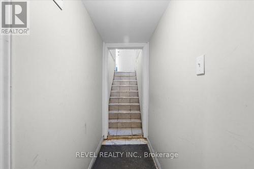 770 Barton Street E, Hamilton, ON - Indoor Photo Showing Other Room