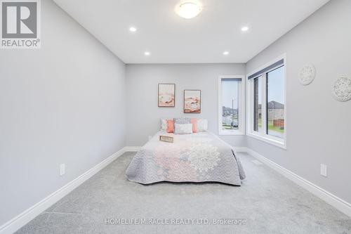 224 Freure Drive, Cambridge, ON - Indoor Photo Showing Bedroom