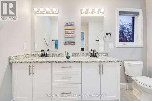 224 Freure Drive, Cambridge, ON - Indoor Photo Showing Bathroom