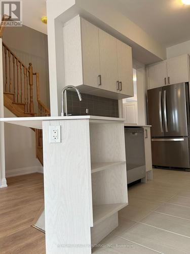 159 Seguin Street, Richmond Hill, ON - Indoor Photo Showing Kitchen