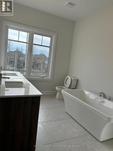 159 Seguin Street, Richmond Hill, ON - Indoor Photo Showing Bathroom