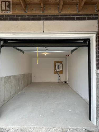 159 Seguin Street, Richmond Hill, ON - Indoor Photo Showing Garage