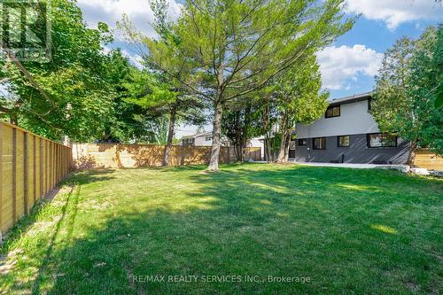 5133 Cherryhill Crescent, Burlington, ON - Outdoor