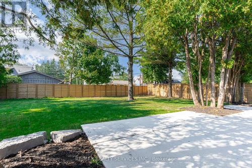 5133 Cherryhill Crescent, Burlington, ON - Outdoor