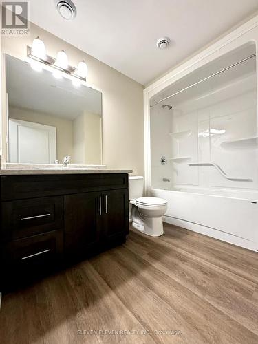 405 - 118 Summersides Boulevard, Pelham, ON - Indoor Photo Showing Bathroom