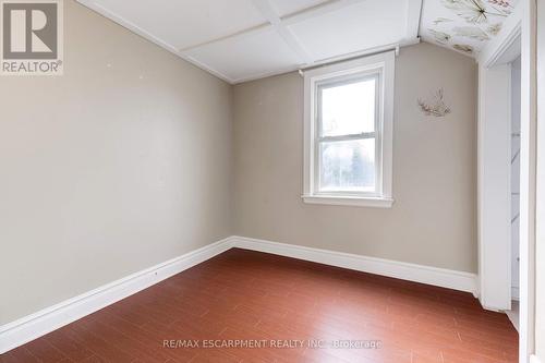 232 East 8Th Street, Hamilton, ON - Indoor Photo Showing Other Room