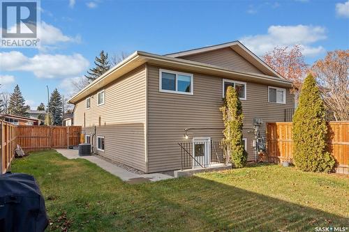 1929 Mckercher Drive, Saskatoon, SK - Outdoor