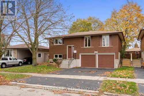 640 Pineridge Road, Waterloo, ON - Outdoor