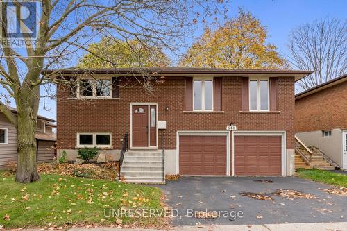 640 Pineridge Road, Waterloo, ON - Outdoor