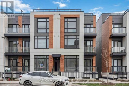 8 David Eyer Road, Richmond Hill, ON - Outdoor With Balcony With Facade