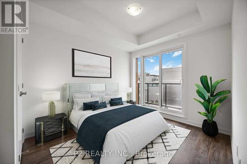 8 David Eyer Road, Richmond Hill, ON - Indoor Photo Showing Bedroom