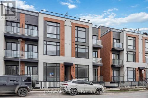 8 David Eyer Road, Richmond Hill, ON - Outdoor With Balcony With Facade