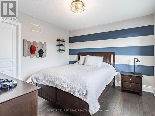 12 Rowley Street, Richmond Hill, ON - Indoor Photo Showing Bedroom