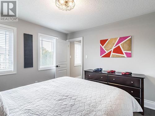 12 Rowley Street, Richmond Hill, ON - Indoor Photo Showing Bedroom