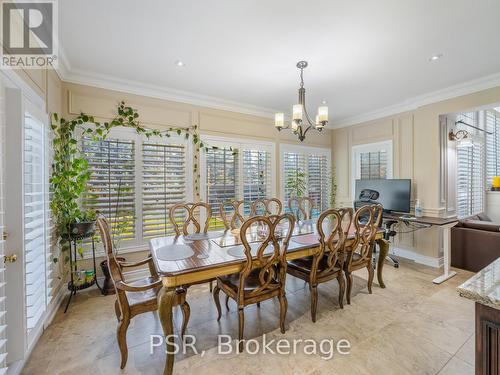 3965 Algoma Avenue, Innisfil, ON - Indoor Photo Showing Dining Room